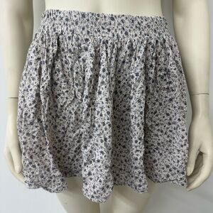 Brandy Melville O/S White + Gray Floral Skirt